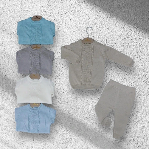 Set tricotat pentru copiii