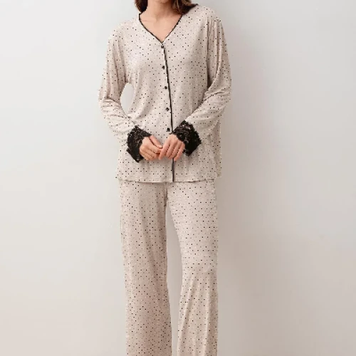 Pijama din viscoză cu dantelă – model 20207