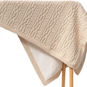 Plapuma cu blanita 8414