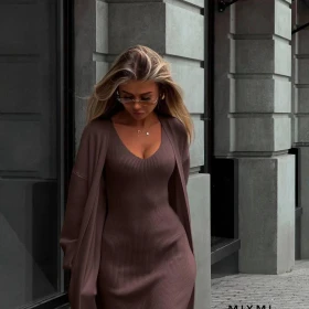 Set cardigan și rochie